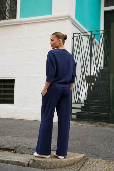 Spodnie dresowe granatowe