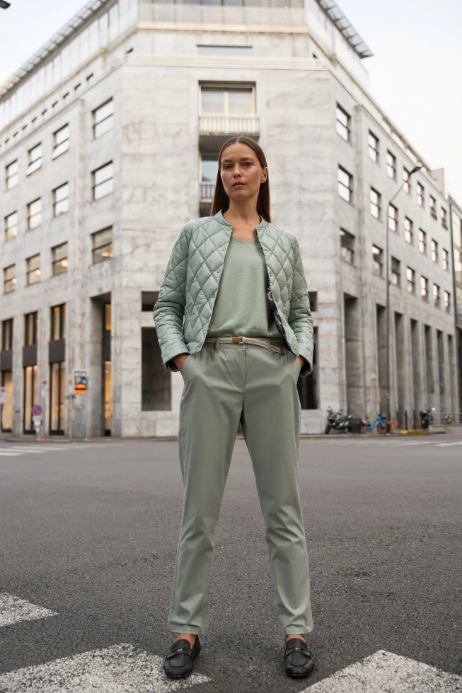 Dwustronna pikowana kurtka oliwkowa