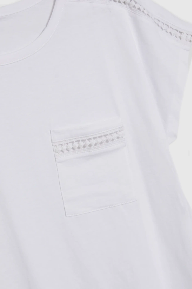 Bawełniany t-shirt z kieszonką biały