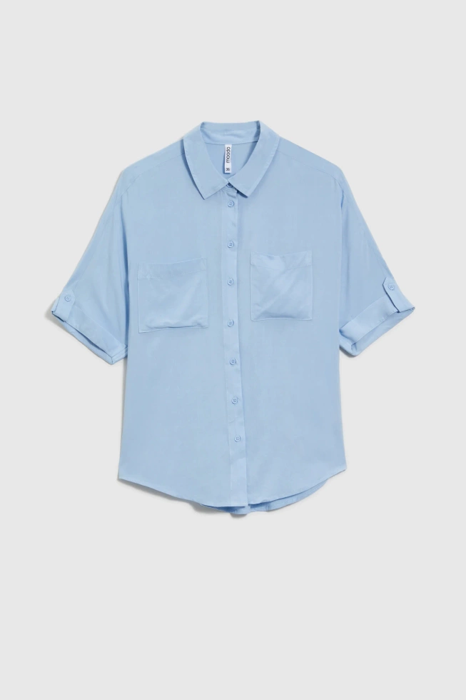 Wiskozowa koszula z krótkimi rękawami blękitna