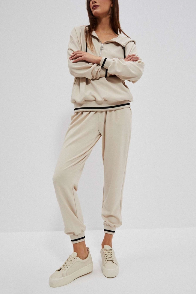 Gładkie dresowe spodnie piaskowe