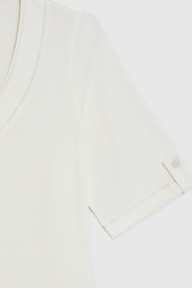 Bluzka z dekoltem w serek biała