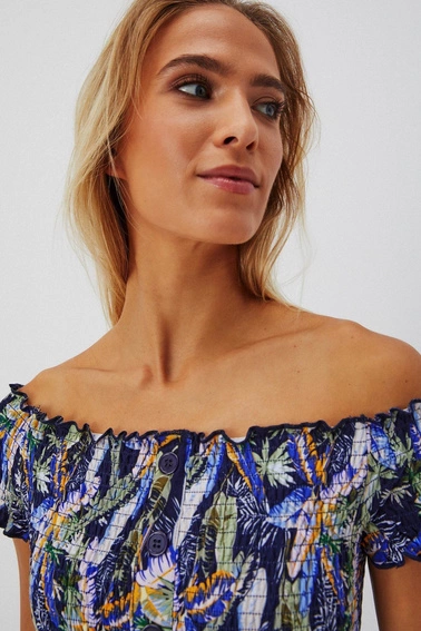 Sukienka z roślinnym printem