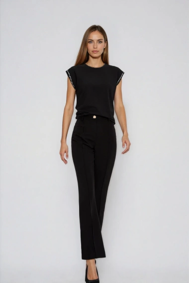 Bawełniana bluzka z ozdobionymi rękawami czarna