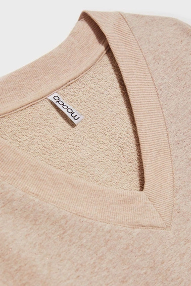 Bluza z dekoltem w serek piaskowa