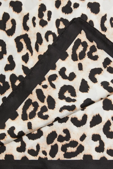 Apaszka w panterkę brązowa 