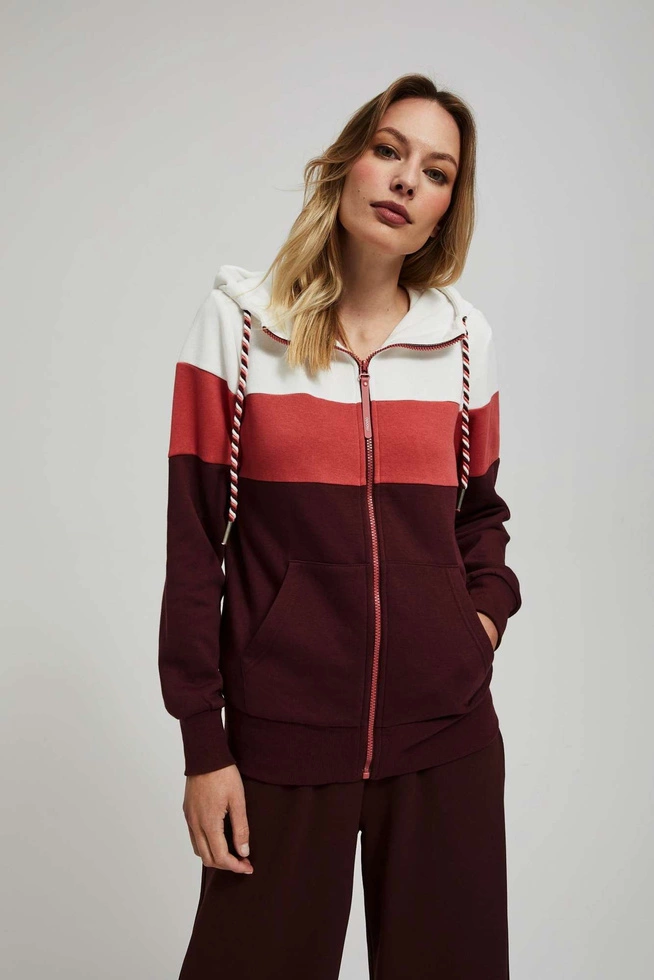 Bluza z kapturem kasztanowa