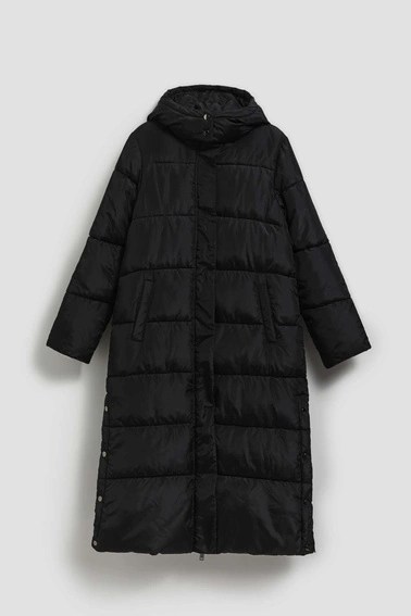 Pikowana kurtka z kapturem czarna