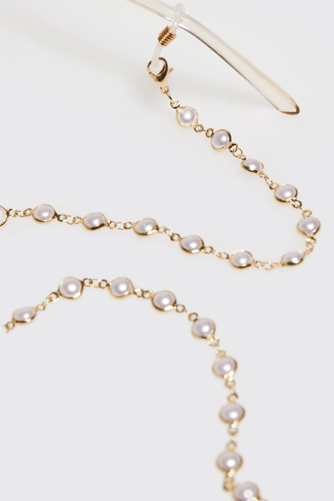 Łańcuszek do okularów w złotym kolorze