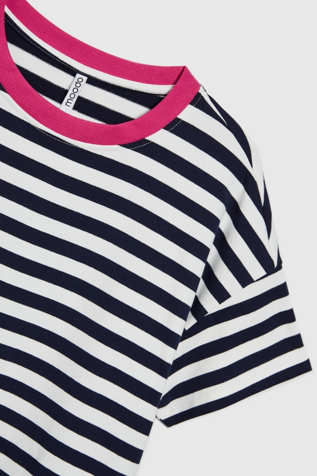 Bawełniana bluza w paski z krótkimi rękawami granatowa