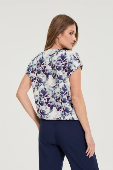 Koszula z wiskozy w kwiaty granatowa