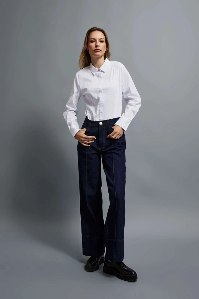 Gładka koszula biała