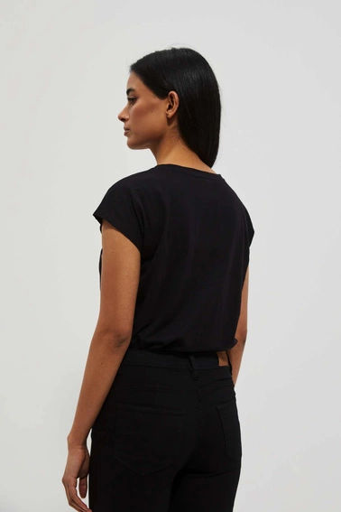 Bluzka z ażurowym dekoltem i wzorem kwiatów czarna