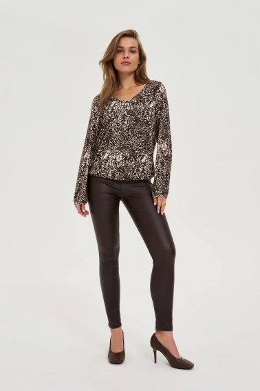 Bluzka z dekoltem w serek brązowa