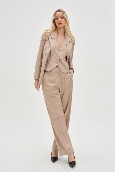 Kamizelka w paski beżowa