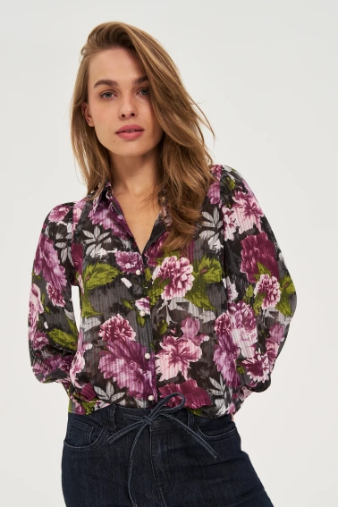 Koszula w kwiaty z bufiastymi rękawami czarna
