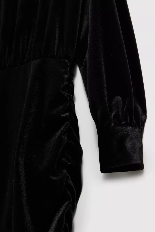 Welurowa sukienka mini