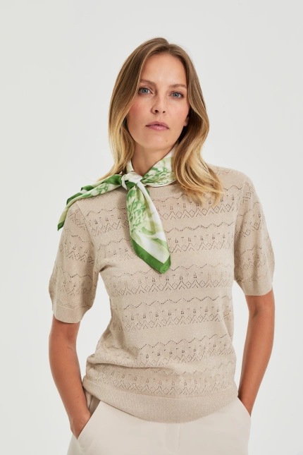 Wzorzysta apaszka zielona