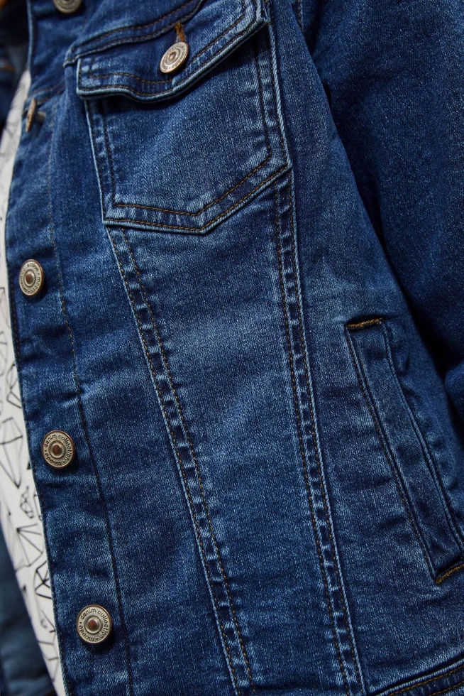 Kurtka jeansowa z kieszeniami niebieska