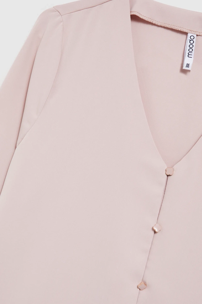 Gładka koszula z ozdobnymi guzikami