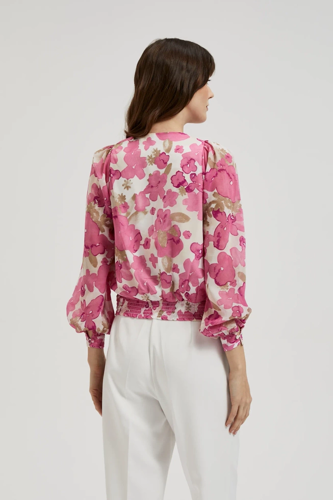 Koszula w kwiaty z bufiastymi rękawami różowa