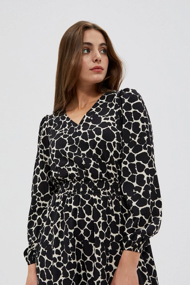 Sukienka mini z rozkloszowanym dołem