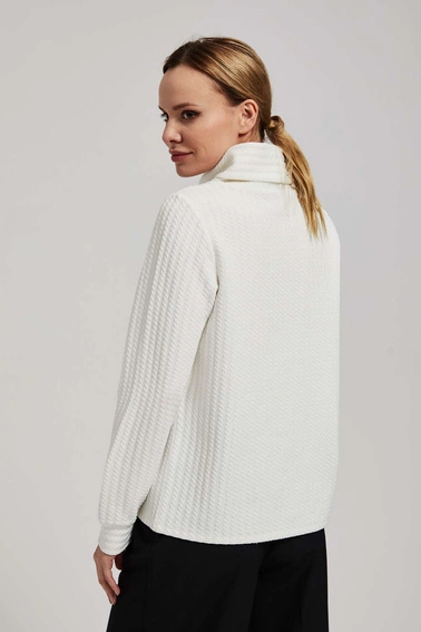 Bluza z szerokim golfem perłowa