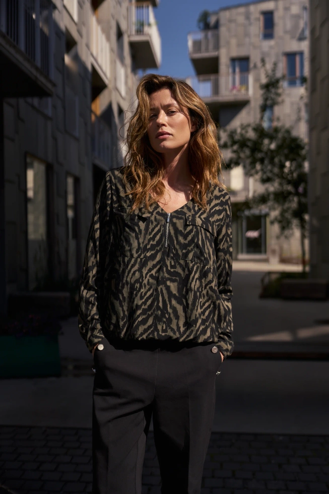 Koszula z wiskozy oliwkowa