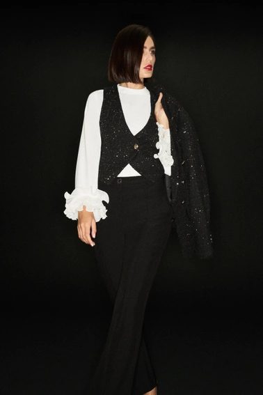 Koszula z falbanami na rękawach biała