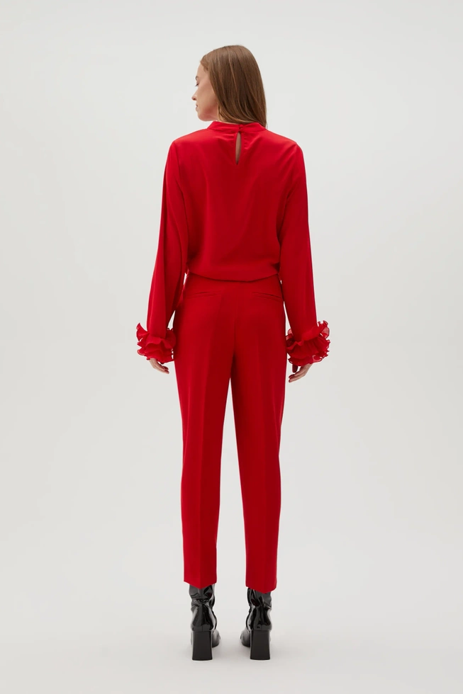 Spodnie w kant z prostymi nogawkami czerwone