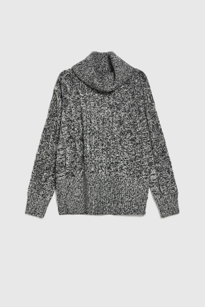 Sweter z grubym goltem czarny