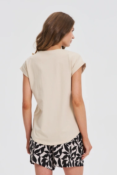 T-shirt z geometrycznym nadrukiem beżowy