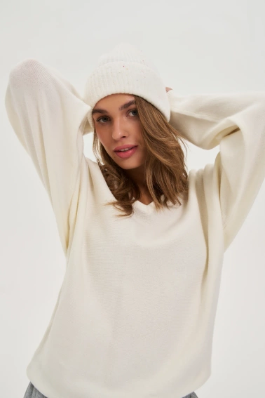 Ciepła czapka biała