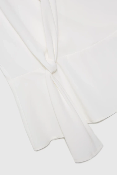 Koszula z wiązaniem biała