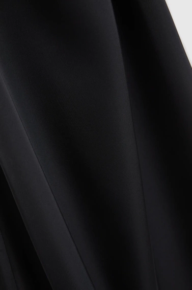 Trapezowa spódnica czarna 