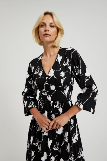 Wiskozowa sukienka z printem czarna