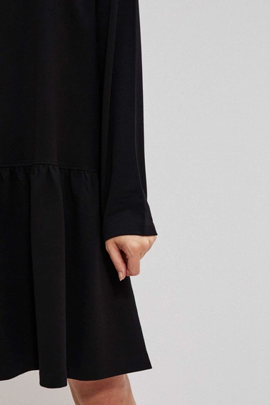 Rozkloszowana sukienka