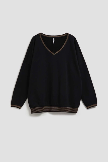 Bluza z dekoltem w serek czarna