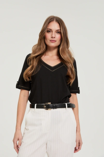 Pasek z ozdobną klamrą czarny