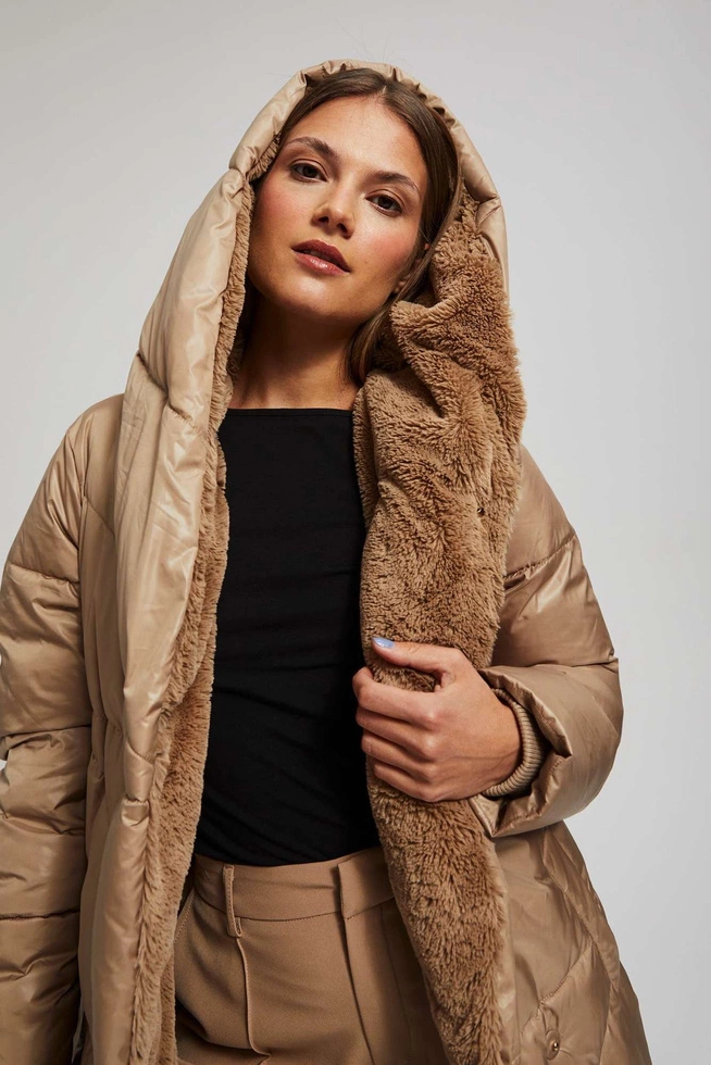 Długa kurtka z kapturem ciemnobeżowa