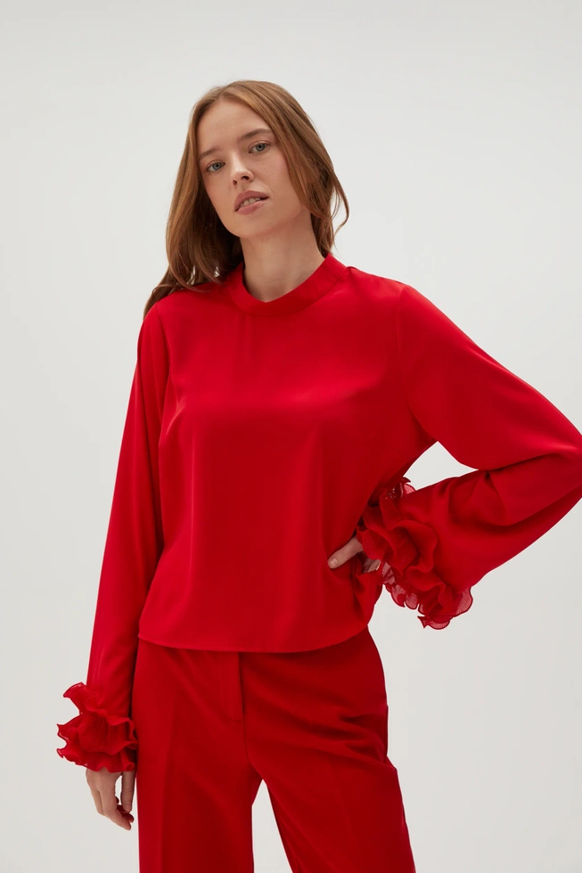 Koszula z falbanami na rękawach czerwona