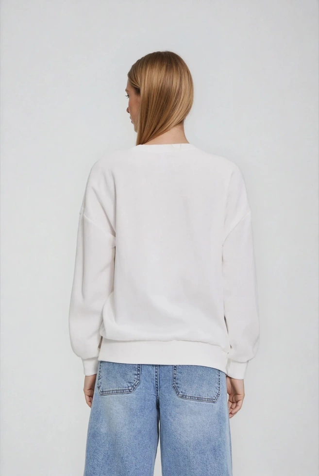 Bluza z haftowanym kwiatem biała