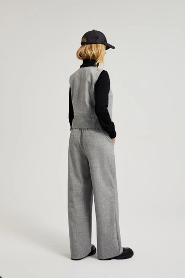 Garniturowe spodnie z prostymi nogawkami szare