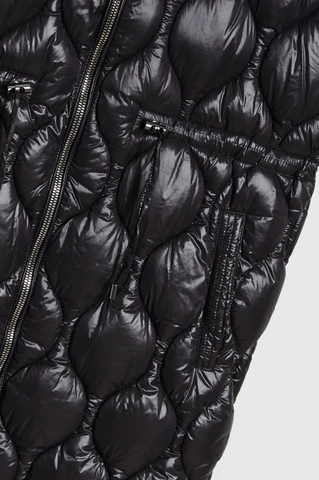 Pikowana kamizelka czarna