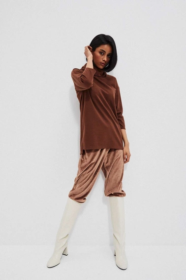 Bluza z golfem kasztanowa