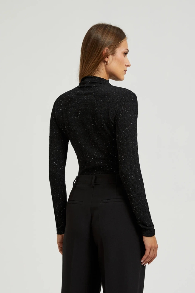 Czarna bluzka z metaliczną nitką