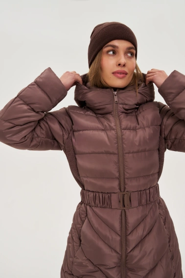 Kurtka z paskiem brązowa