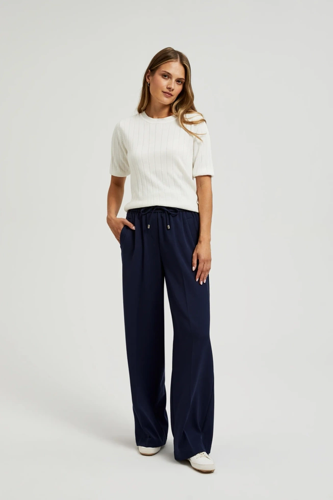 Wiskozowy sweter z metaliczną nitką biały