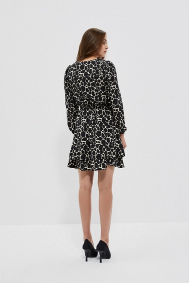 Sukienka mini z rozkloszowanym dołem