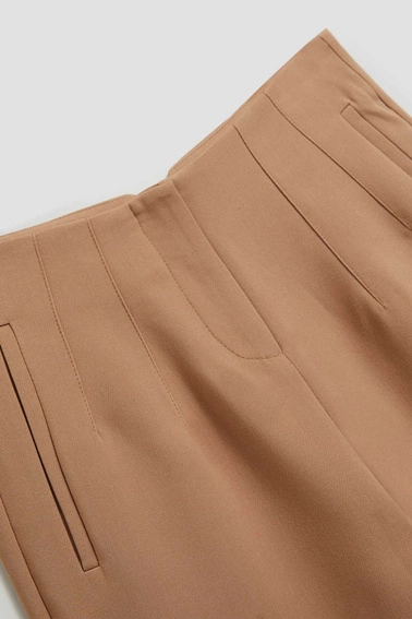 Spodnie z prostą nogawką ciemnobeżowe